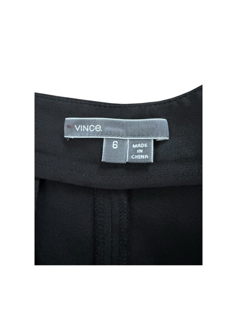 VINCE | Revolve Dan 100% Silk Pleated Shorts in Black, Size 6 - Picture 6 of 8